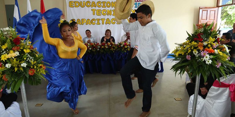 TECNacional - Protagonistas de educación y capacitación técnica celebran la alegría de vivir en paz