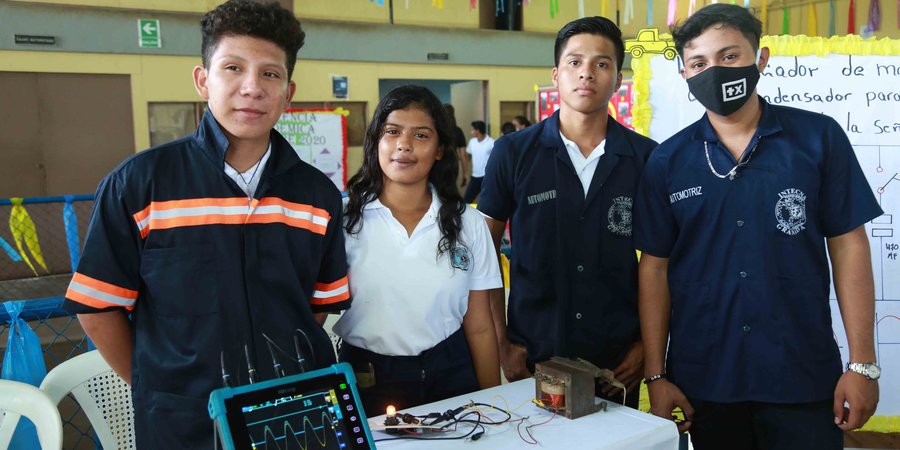 Intecna de Granada promueve carreras técnicas entre jóvenes nicaragüenses