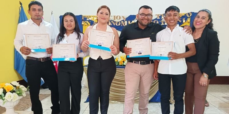 Graduación de Técnicos Agropecuarios en Palacagüina: 30 nuevos profesionales fortalecen el desarrollo rural en Madriz