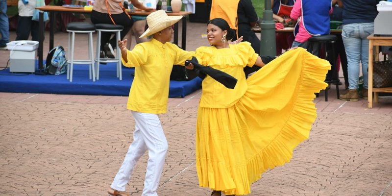 Tiangues Culturales: Un Derroche de arte y talento de estudiantes del Centro Cultural y Politécnico José Coronel Urtecho