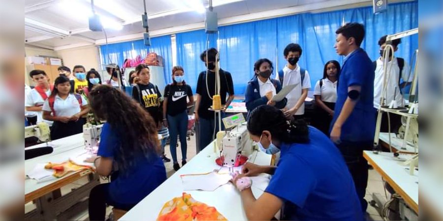 ¡Conociendo el Tecnológico Nacional! Estudiantes de Secundaria visitan Centro Tecnológico de Ticuantepe