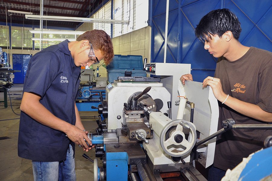 Técnico General en Operación de Máquinas Herramientas | Tecnológico