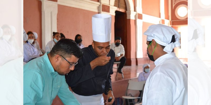Centros Técnicos de Hotelería realizan presentación de Platillos de Cuaresma