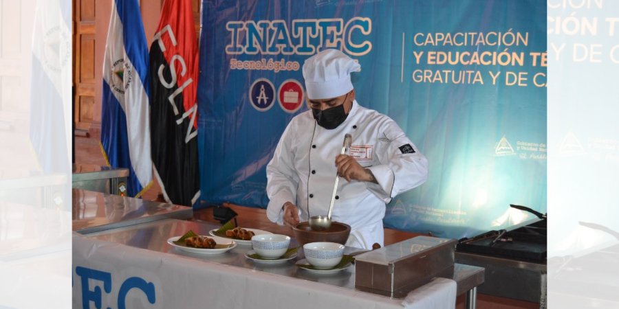 Estudiantes Técnicos de Granada rumbo al Festival Tecnológico de Verano 2022