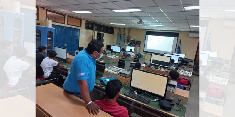 Historias motivadoras de docentes técnicos que fueron alfabetizados