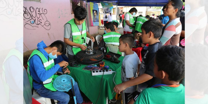 Jornadas de servicio a la comunidad como parte de la Educación Técnica