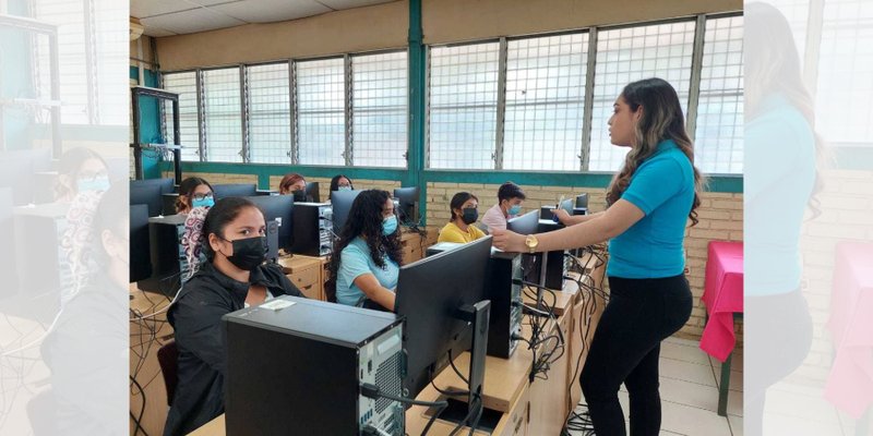 Inician clases en Nicaragua para formar a profesionales bilingües