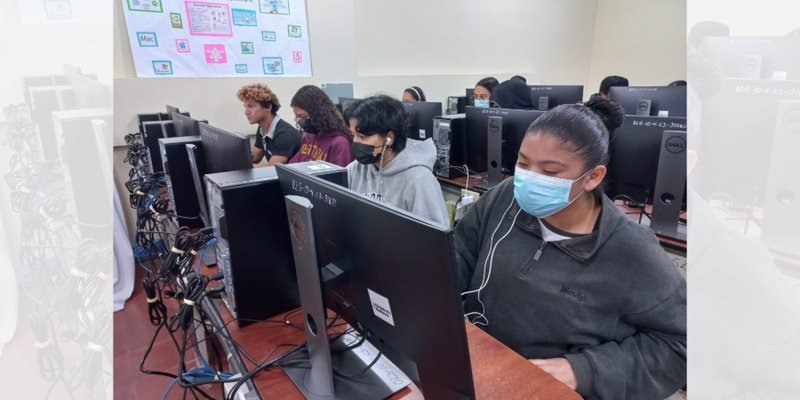 Nuevo equipamiento informático para Estudiantes Técnicos de Matagalpa