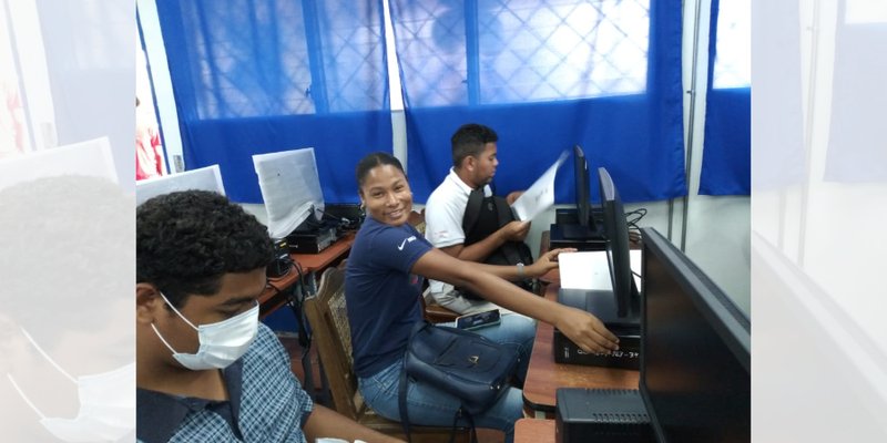 Estudiantes Técnicos de Bluefields inauguran su tercer Laboratorio de Computación
