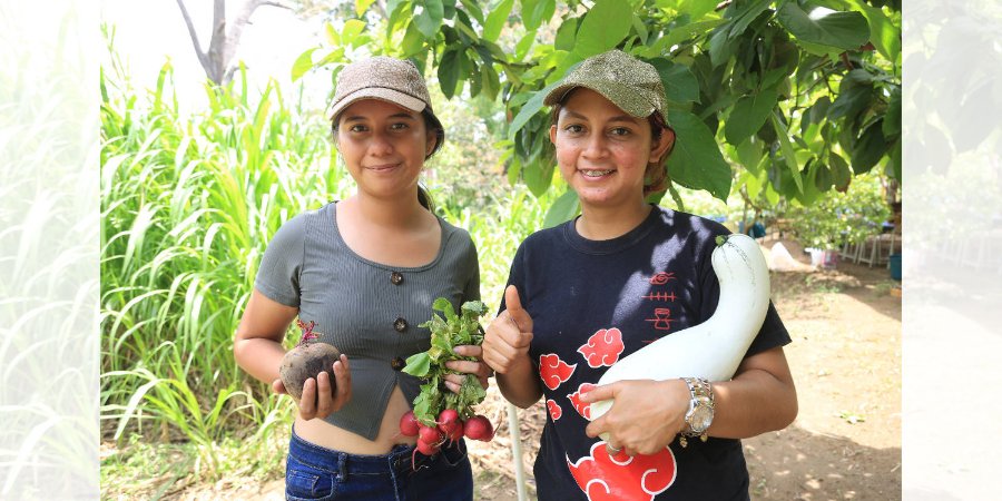 Estudiantes Técnicos Agropecuarios dan la bienvenida al Ciclo Agrícola