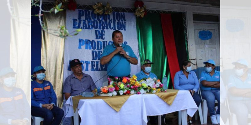 Pobladores de la Comunidad Mina La India, en León celebran entrega de Certificados