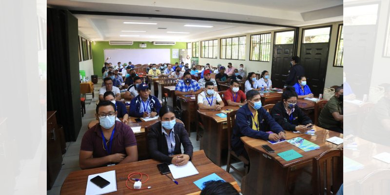 Facilitadores son preparados metodológicamente para un mejor desempeño
