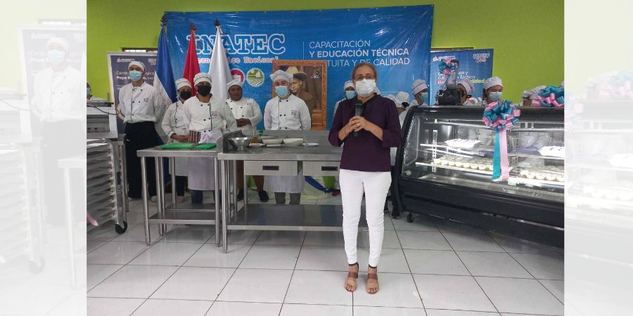 Con nuevo Equipamiento Estudiantes Técnicos de León Celebran el Día de la Dignidad