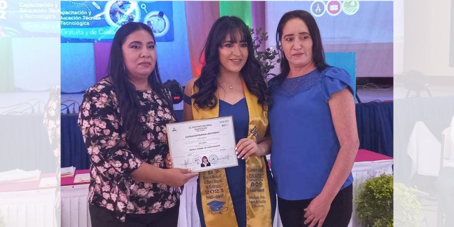 200 Protagonistas de la educación y capacitación técnica celebran entrega de certificados en Estelí