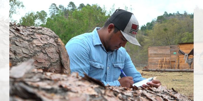 Eliam Castellón: “Estudiar el Técnico Forestal me abrió las puertas al éxito”