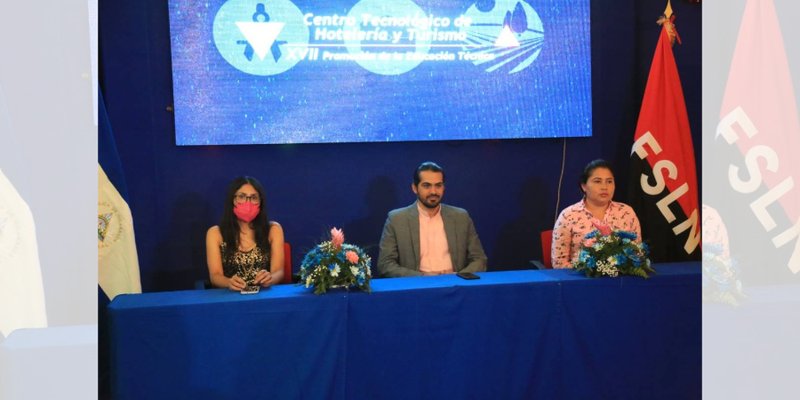 103 Técnicos Profesionales del Sector Turístico y Hotelero celebran una nueva Victoria Educativa