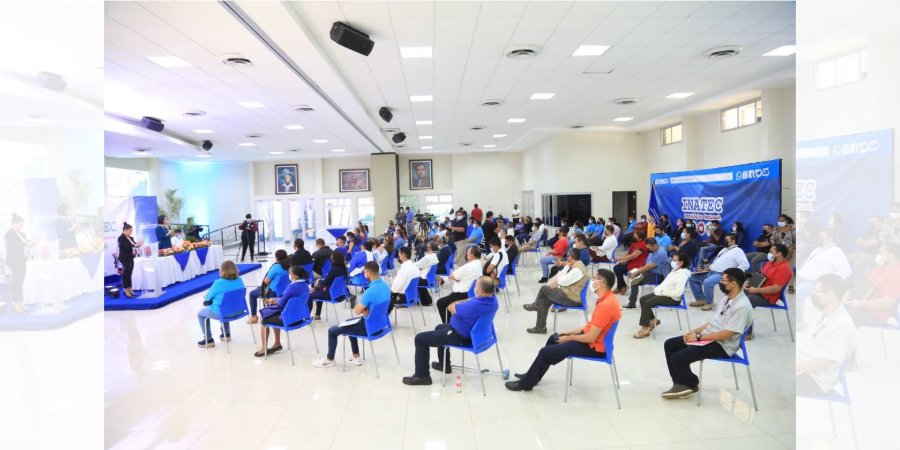 Docentes de Educación Técnica participan en  Encuentro Nacional de Actualización