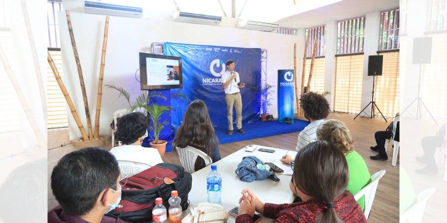 Emprendedores de Managua participan del Taller “Startup Day”