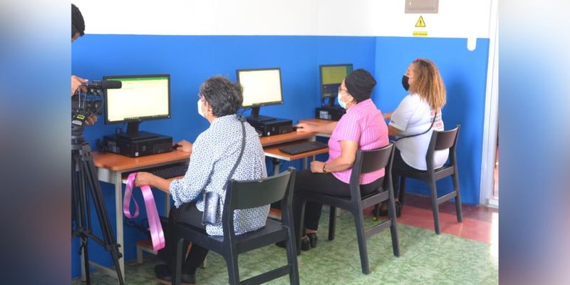 Nueva Sala para Docentes en el Centro Técnico Pedro Arauz Palacios en Granada