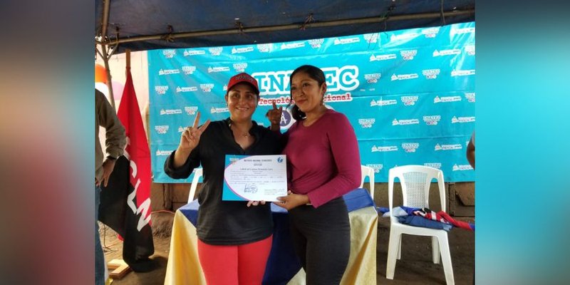 Comunidad San Diego en Carazo Celebran entrega de Certificados de Técnicos de Campo