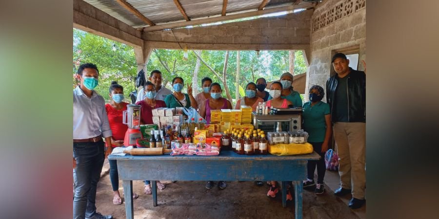 Mujeres de Masaya inician curso para transformar la miel
