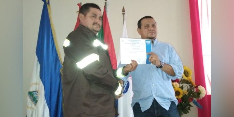 Certifican a Personas con Experiencia y sin Título en el Caribe Sur de Nicaragua