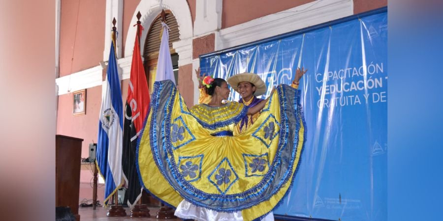 Celebraron Foro Cultual en el Día Internacional de los Pueblos Indígenas en Granada