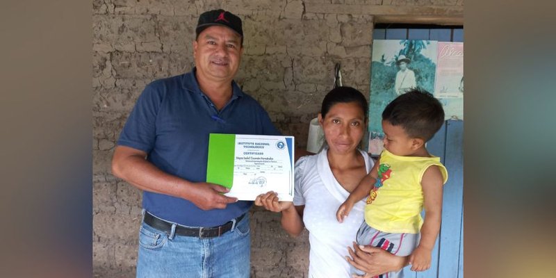 Protagonistas finalizan curso de Inseminación Artificial en San Lucas, Somoto