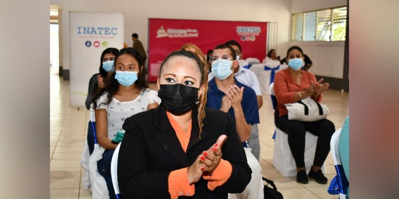 1300 docentes inician formación como Técnicos Especialistas en Didáctica del Idioma Inglés