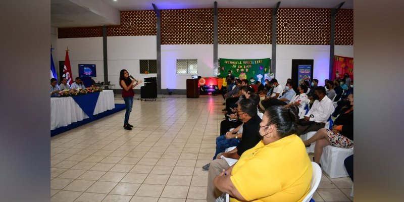1300 docentes inician formación como Técnicos Especialistas en Didáctica del Idioma Inglés