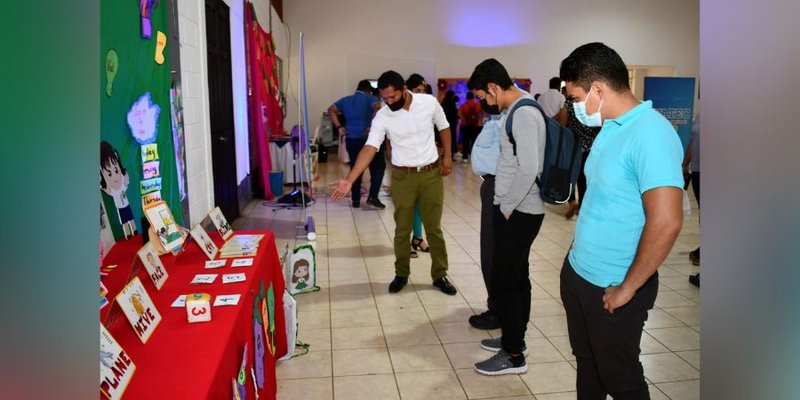 1300 docentes inician formación como Técnicos Especialistas en Didáctica del Idioma Inglés