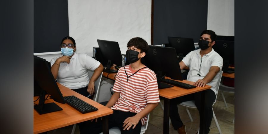 Inauguración de las instalaciones del Centro Nacional de Innovación y Tecnología Francisco “El Chele” Moreno