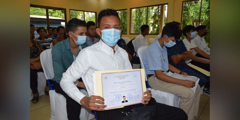 Celebran Primer Graduación 2022 del Centro Técnico de  El Viejo, Chinandega