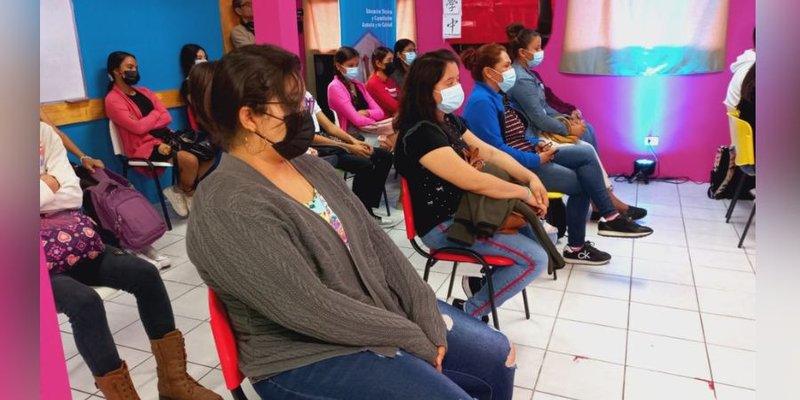 Desarrollan Segundo Foro sobre el aprendizaje del inglés desde la Educación Financiera
