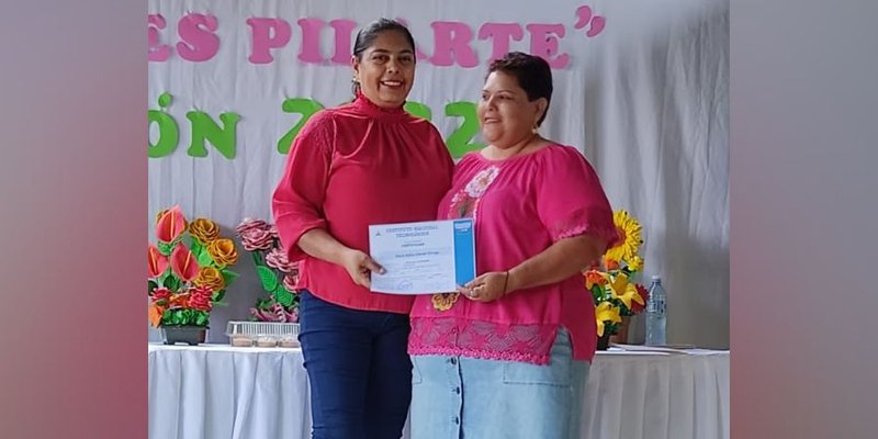 Capacitación técnica garantiza desarrollo de las familias