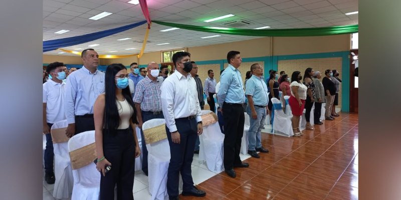 Centro Tecnológico Simón Bolívar Celebra Cuarta Graduación 2022