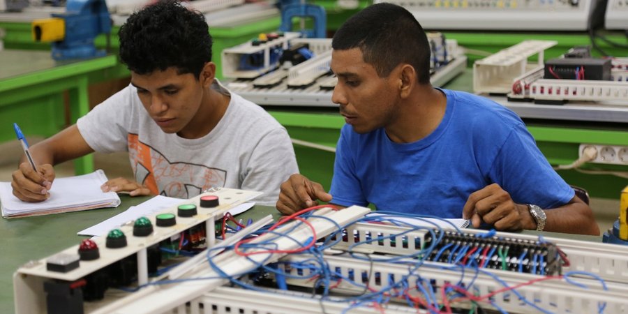 ¿Por qué elegir una Carrera Técnica?