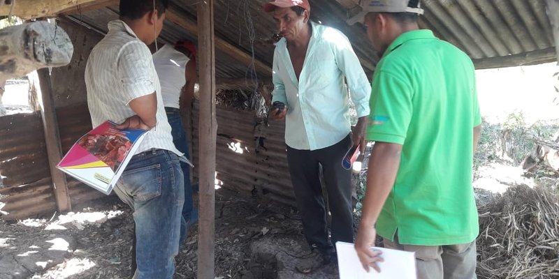 Pobladores fortalecen sus conocimientos  en el rubro aves y cerdos