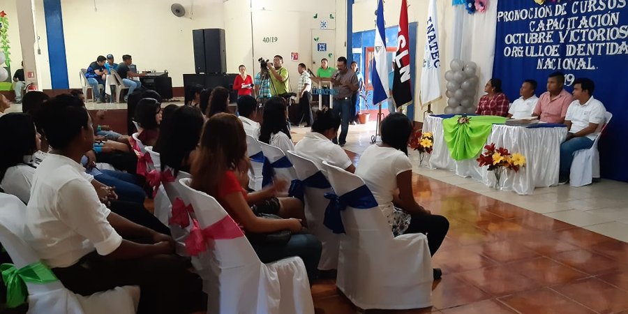 Isleños egresan de cursos libres y modulares impartidos por INATEC