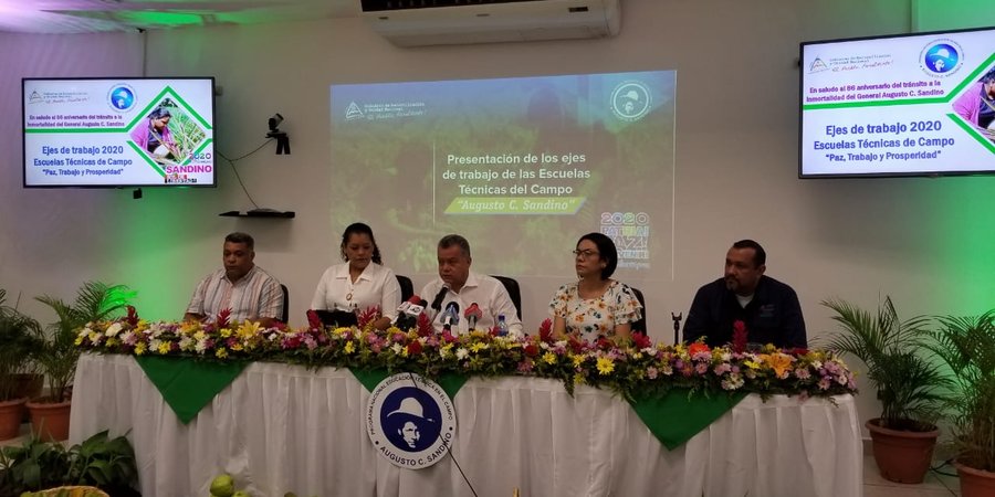 Presentan ejes de trabajo e inicio de la matrícula de las Escuelas Técnicas de Campo