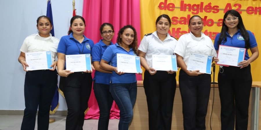 Servidores Públicos culminan con éxito Curso de Inglés Comunicativo impartido por INATEC