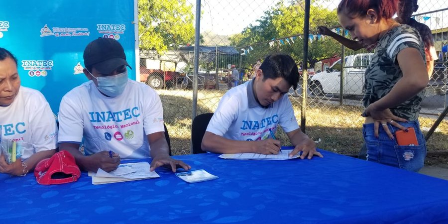 Todo un Éxito la Feria de la Educación Técnica en Somoto