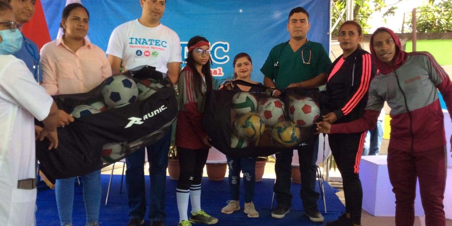 Material deportivo llega a Centros Técnicos del país