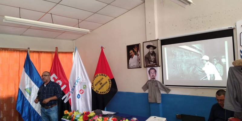 Estudiantes Técnicos Conmemoración el 41 Aniversario de la Cruzada Nacional de Alfabetización