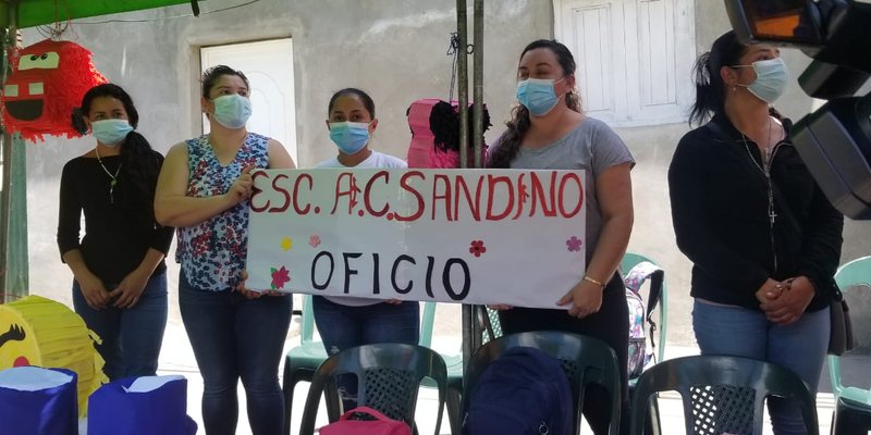 Estudiantes Técnicos de Matagalpa Saludan  Natalicio del General Augusto C. Sandino