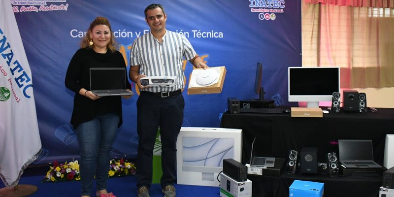 Centros Técnicos se fortalecen a través de nuevo equipamiento tecnológico