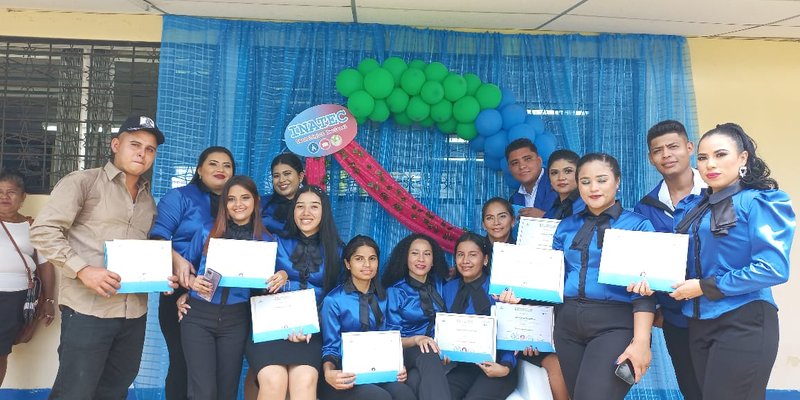 Celebración y Graduación de Egresados de  Carreras Técnicas Agropecuarias en Nueva Guinea