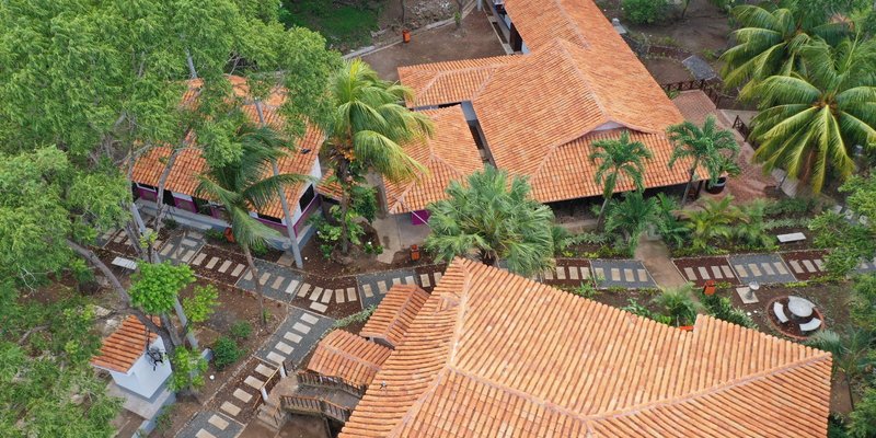 Escuela Hotel Volcán Maderas