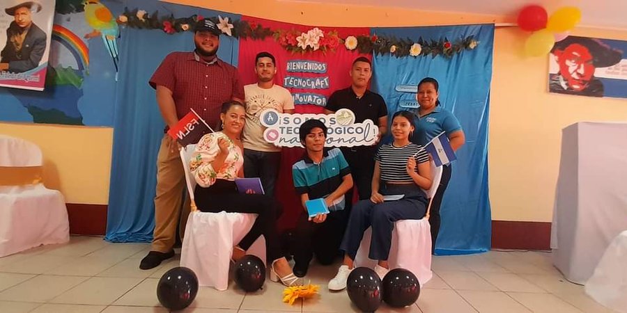 Cinco Estudiantes del Centro Tecnológico Josefa Toledo logran Primer Lugar en Rally Nacional de Innovación