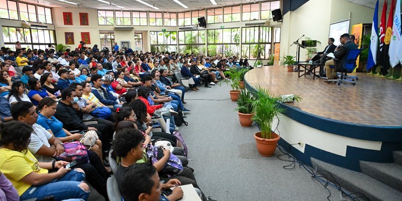Educación y Tecnología: Uso Ético de la Inteligencia Artificial en la Educación